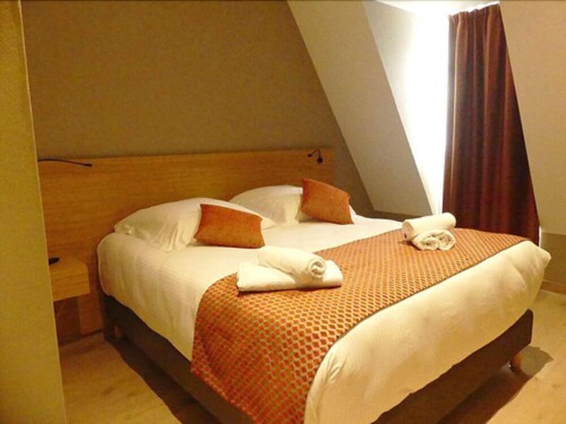 Le Castel D'Alti Hotel Bagnères-de-Luchon Buitenkant foto