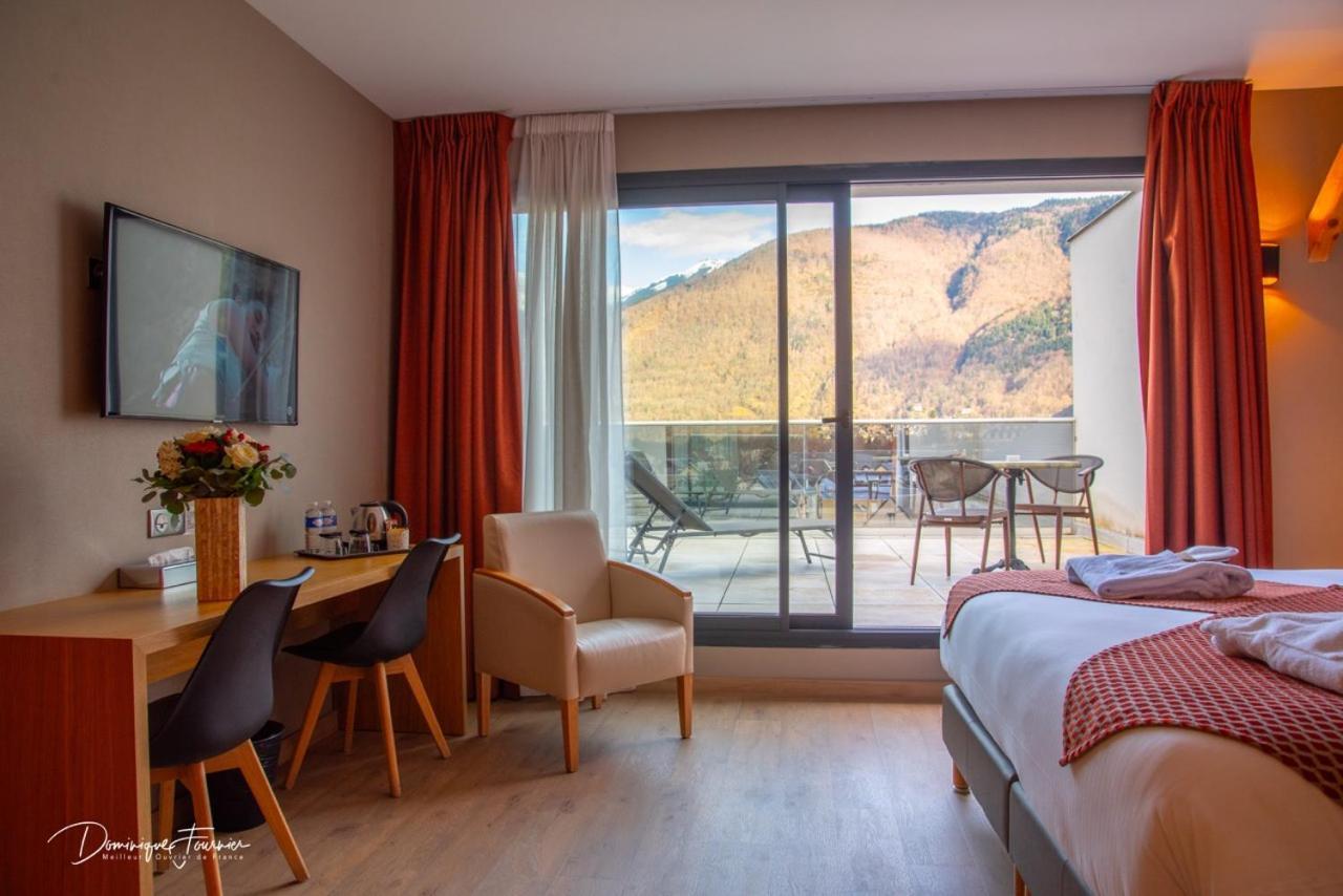 Le Castel D'Alti Hotel Bagnères-de-Luchon Buitenkant foto