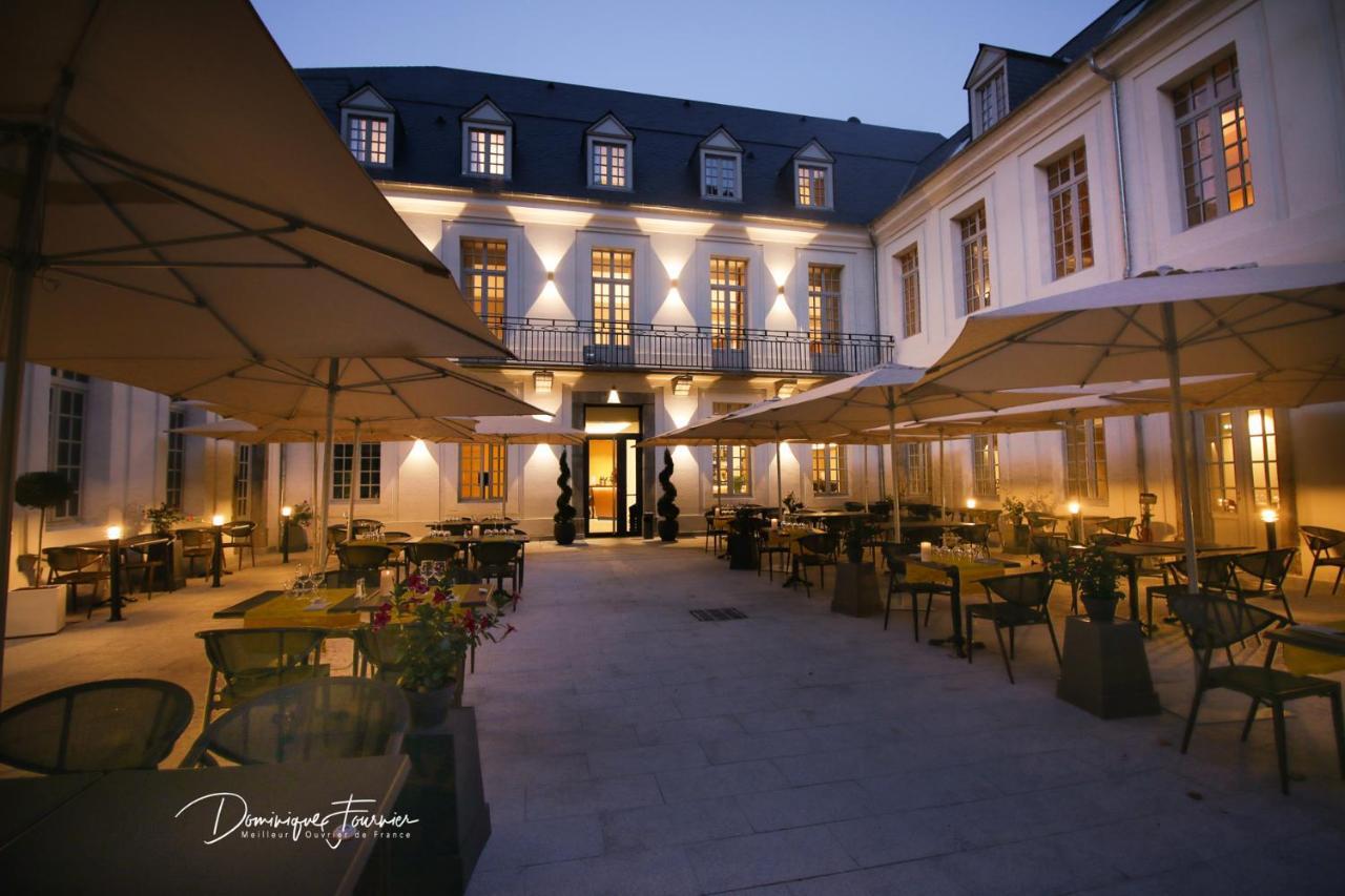 Le Castel D'Alti Hotel Bagnères-de-Luchon Buitenkant foto