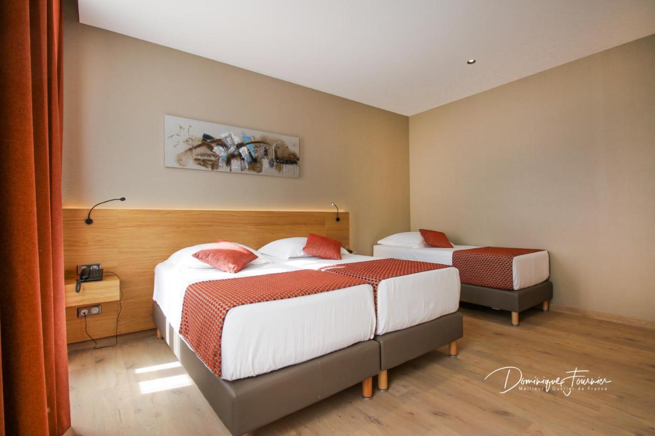 Le Castel D'Alti Hotel Bagnères-de-Luchon Buitenkant foto